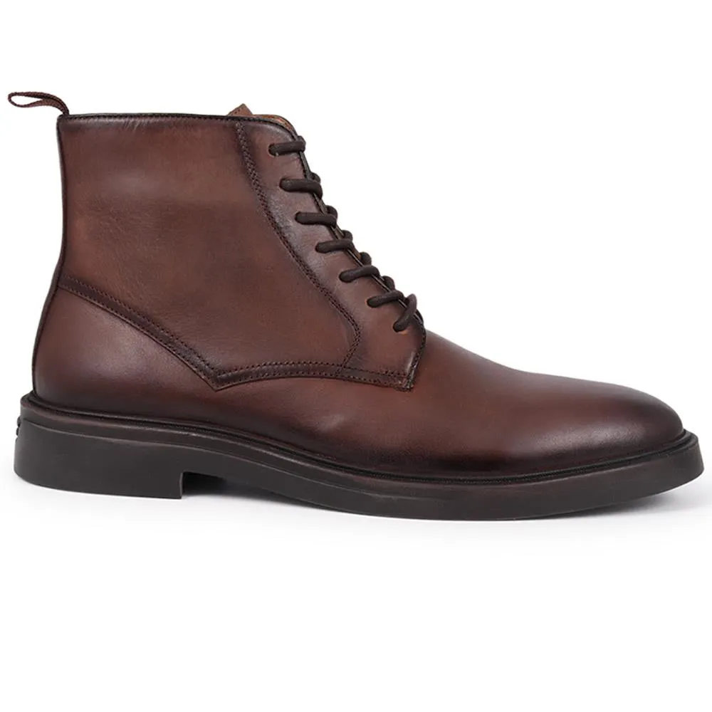 Farnham Lace-Up Leather Boots - FARNHAM / 325 925